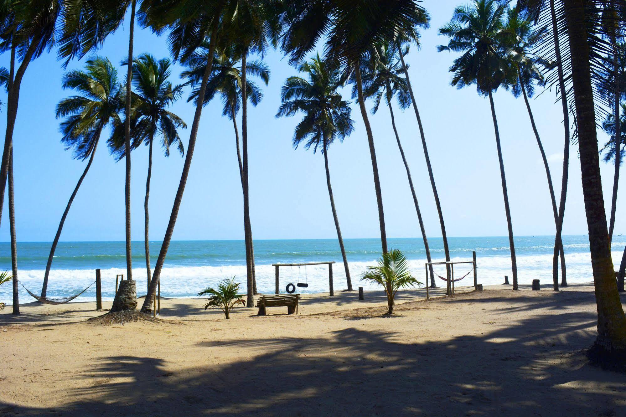 Blue Diamond Beach Resort Apam ภายนอก รูปภาพ
